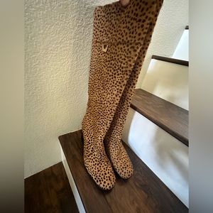 ***never been worn “Diane Von Furstenberg” high heeled boots.